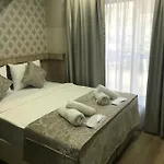 Otel ege